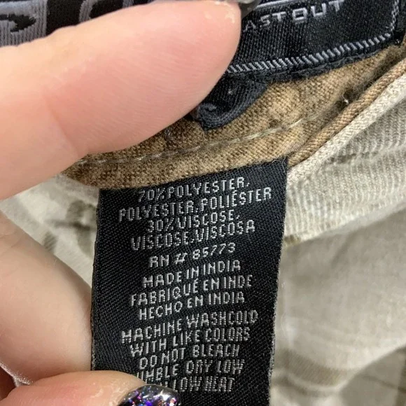 Oneill Board Shorts Mens Sz 36 Beige Plaid Casual - Picture 9 of 11